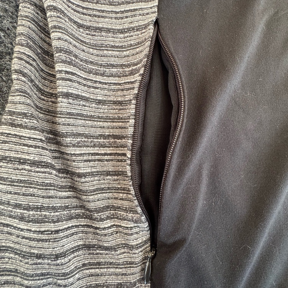 adidas Black & Gray Full-Zip Athletic Jacket - Picture 6 of 9